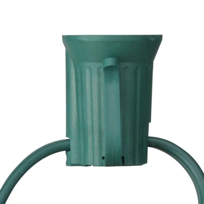 Northlight Commercial C9 Christmas Light Socket Set - 100' - 12" Spacing Green Wire