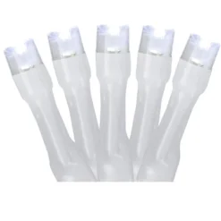 Northlight Battery Operated LED Wide Angle Christmas Lights - Pure White - 9.5' White Wire - 20ct