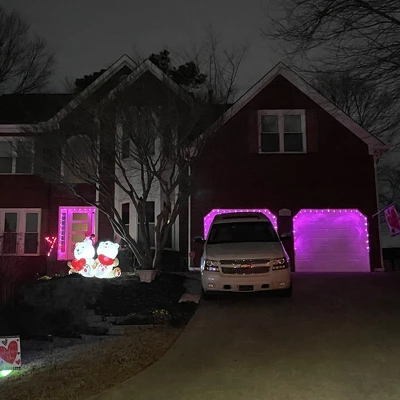 Northlight 25 Count Pink LED C9 Christmas Lights, 16 Ft White Wire - Image 3